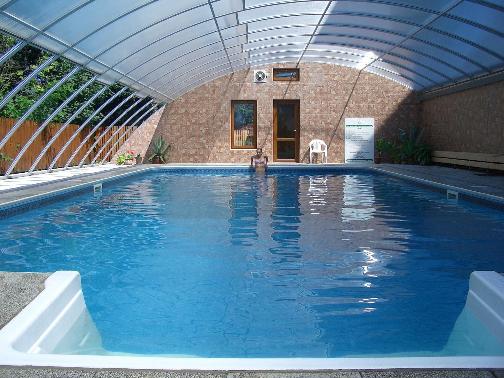 Zvíkovské Podhradí Resort Hotel Zvikov מראה חיצוני תמונה