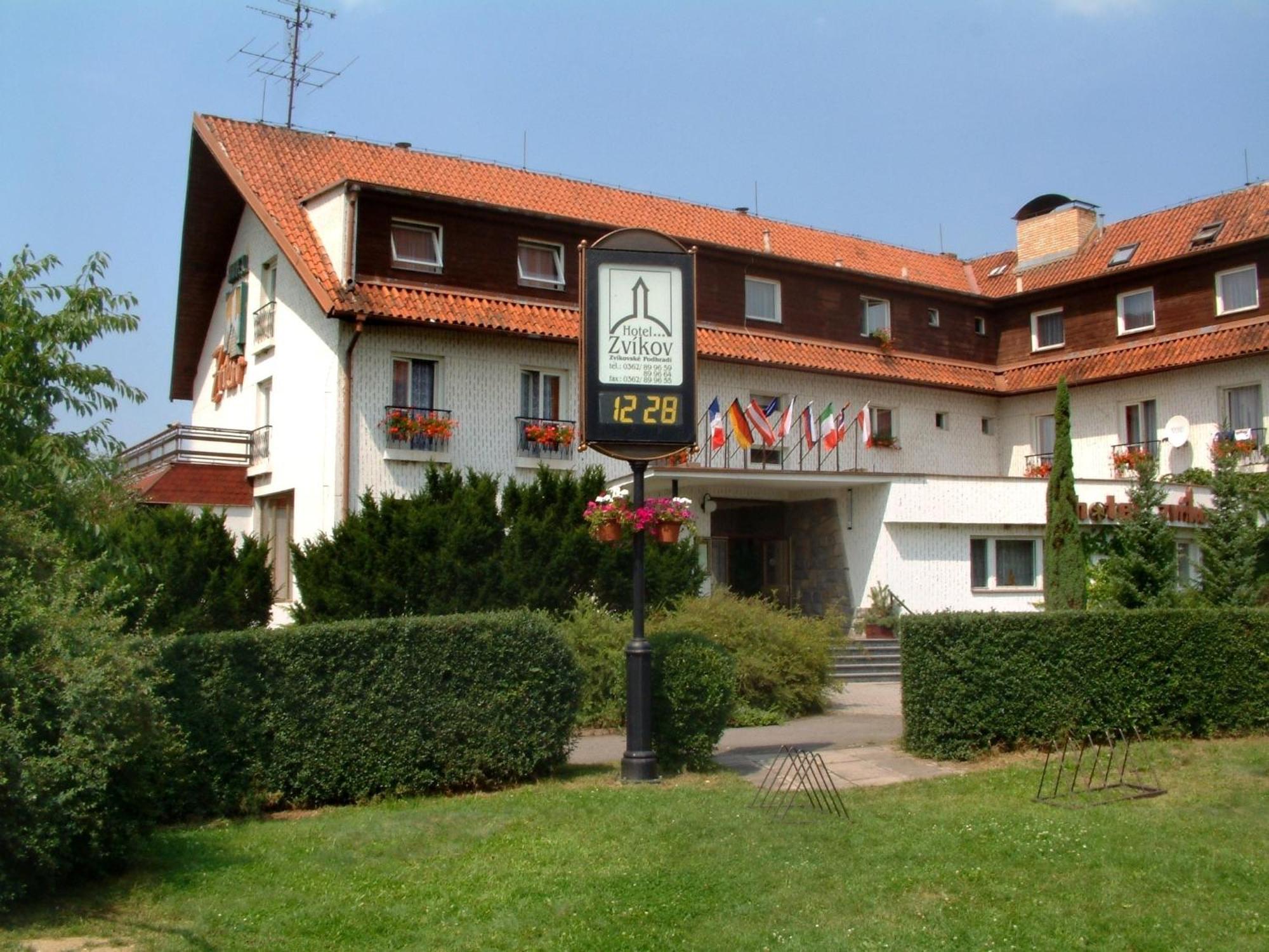 Zvíkovské Podhradí Resort Hotel Zvikov מראה חיצוני תמונה