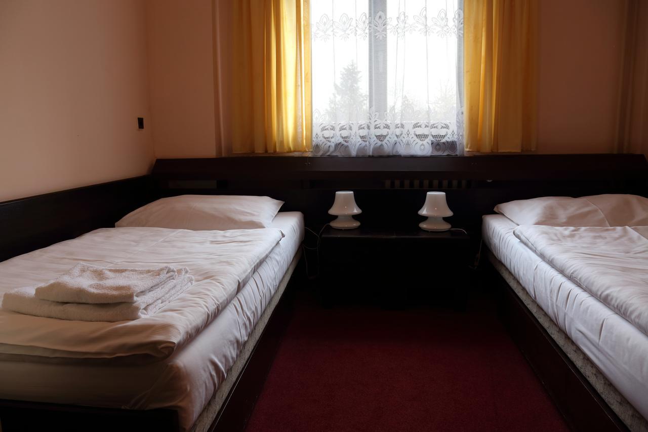 Zvíkovské Podhradí Resort Hotel Zvikov מראה חיצוני תמונה